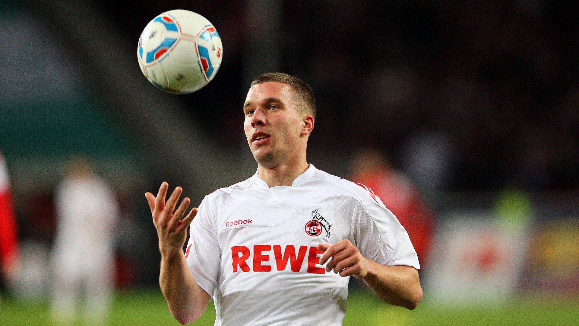 巴塞罗那球队精心准备,迎接挑战全力以赴,巴塞罗那全队合影